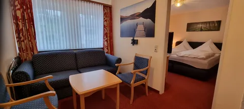 Standard-Doppelzimmer mit Sitzecke